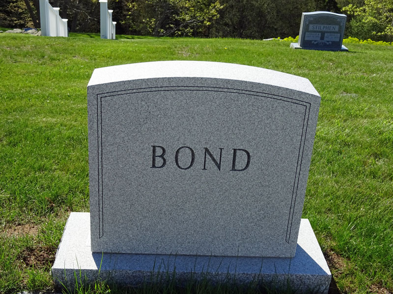 Jonathan and Elizabeth Bond monument