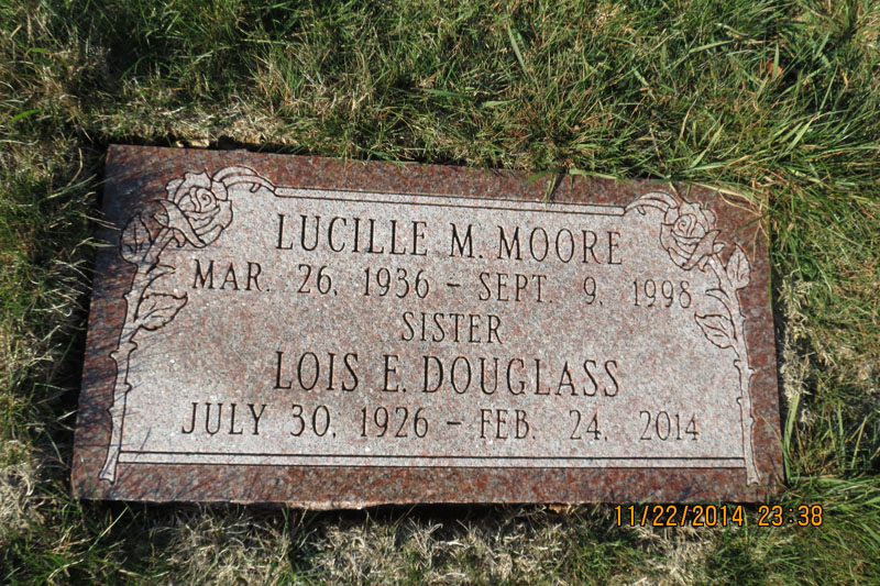 Moore - Douglas monument